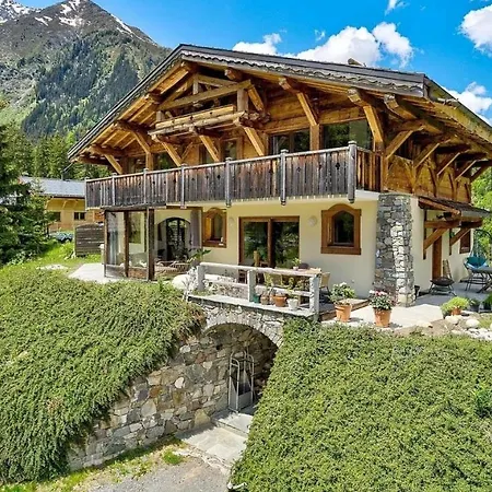 Ferienhaus Chalet Alpine *